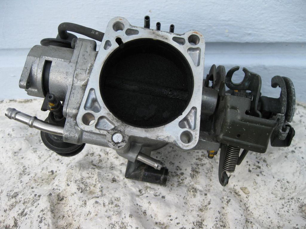 Throttle Body Removal LS 400 / Lexus LS 430 / Lexus LS 460 / Lexus